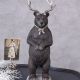Statueta din rasini cu urs cu coarne