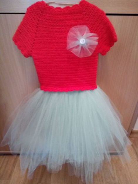 Rochie cosetata pentru 2-3 aniori