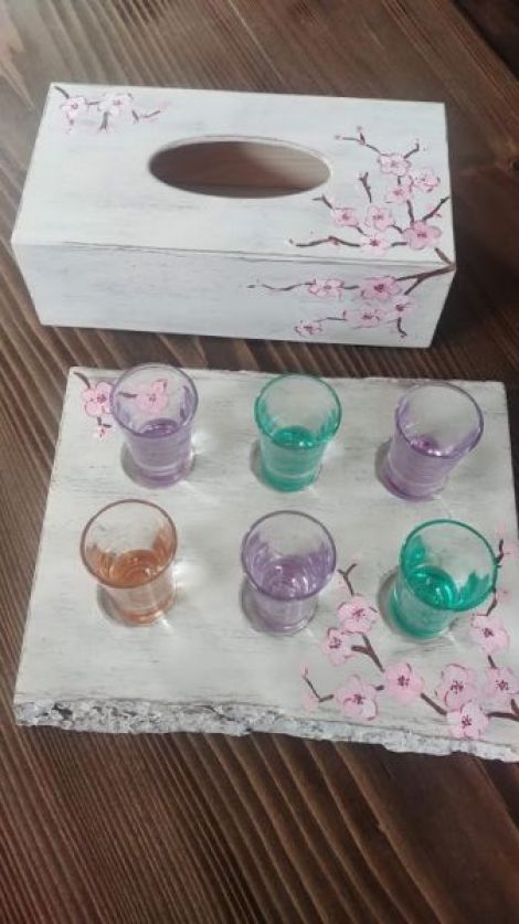 Set cutie servetele si tava pahare pictate manual