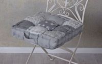 Perna de sezut din bumbac cu model deosebit