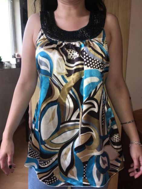 Bluza din matase cu aplicatie handmade