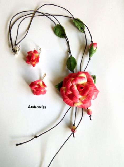 Rose set bijuterii din lut polimeric