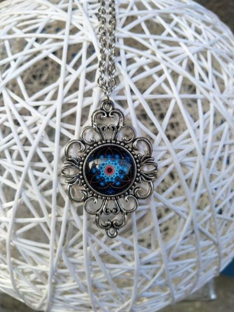 Pandantiv cu cabochon