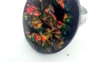Inel oval multifatetat din rasina neagra 