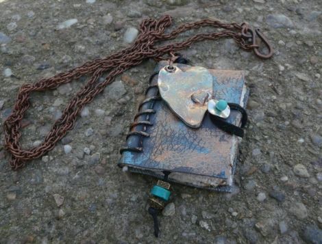 colier - carticica  mini agenda - boho  hippie