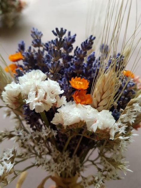 Buchet ornamental cu lavanda uscata