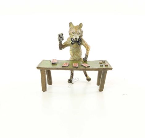 Vulpe jucand carti-statueta din bronz