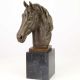 Cap de cal-statueta din bronz 