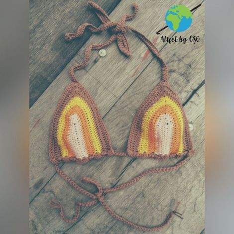 Sutien croetat