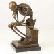 Schelet ganditor- statueta din bronz