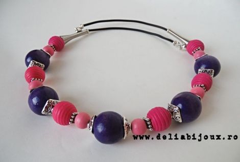 Colier din lemn 0025