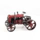 Model de tractor rosu