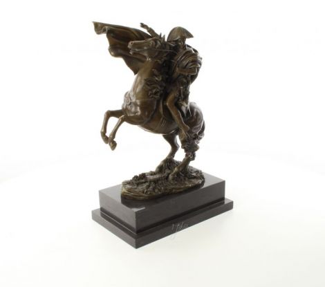 Napoleon trecand Alpii-statueta din bronz 