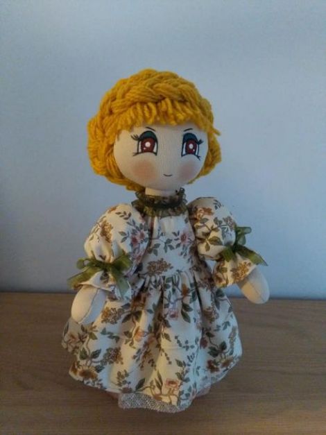 Papusa "Marina"