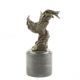 Cocos-statueta din bronz pe un soclu din marmura