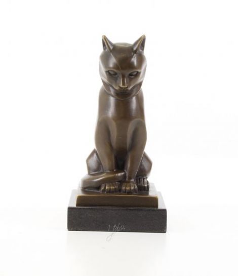 Pisicuta sezand-statueta din bronz pe un soclu