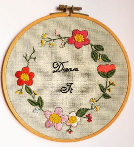 Model de Floral - Broderie Rama