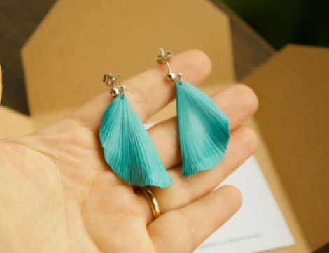 Cercei moderni turquoise