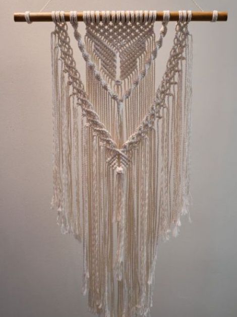 Decoratiune macrame pentru perete