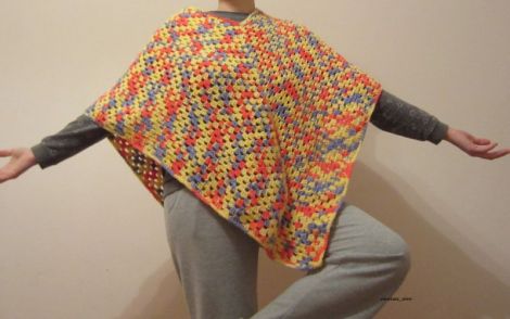 Tricolor infasurator - poncho