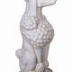 Statueta din rasini cu un pudel alb 