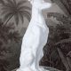Statueta din rasini cu un catel