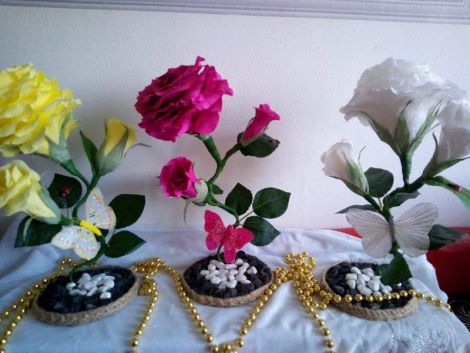 Trandafiri din hartie floristica