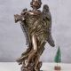 Statueta cu un inger pazitor 