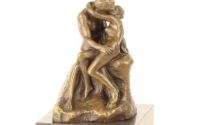 Sarutul - statueta din bronz pe soclu din marmura 