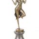 Dansatoare cu palarie - statueta din bronz