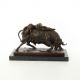 Femeie cu un bou- statueta din bronz