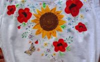 Tricou  pictat manual 