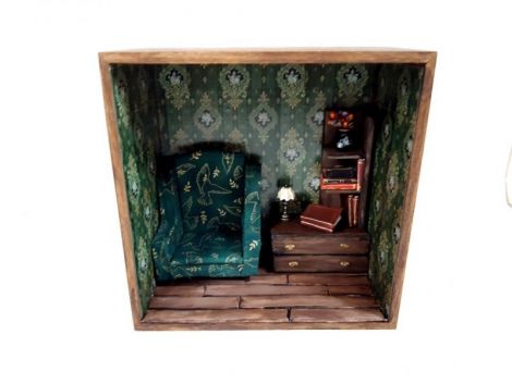 Biblioteca miniaturala