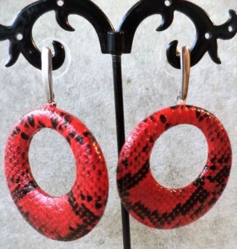 Set colier si cercei din piele - red snake