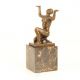 Barbat ingenunchiat - statueta erotica din bronz