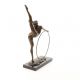 Femeie Art Deco cu cercul - statueta din bronz 