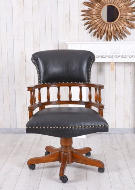 Scaun Chesterfield din lemn mahon