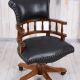 Scaun Chesterfield din lemn mahon 