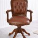 Scaun Chesterfield din lemn mahon 