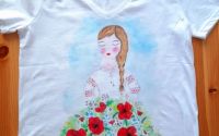 Tricou pictat manual "Mandruta-n maci"