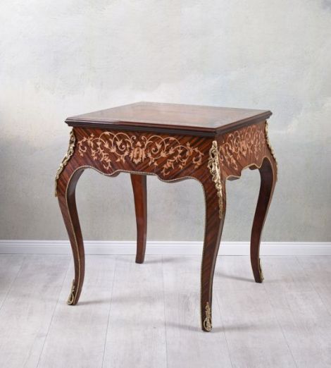 Masa din lemn masiv furniruit pentru table si sah