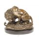 Leul si sarpele-statueta din bronz