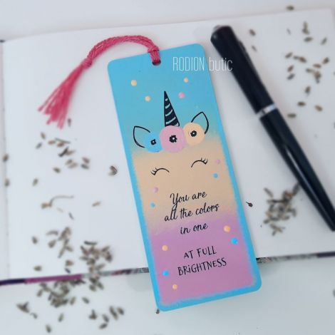 Semn de carte unicorn pictat personalizat cu mesaj