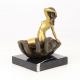 Femeie in mana lui Dumnezeu- statueta din bronz 