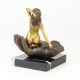Femeie in mana lui Dumnezeu- statueta din bronz 