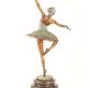 Balerina - statueta din bronz pictat 