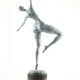 Nud modern - statueta din bronz pe soclu marmura