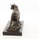 Taur-statueta din bronz cu un soclu din marmura