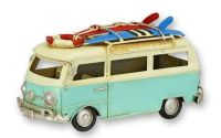 Model microbuz surfer