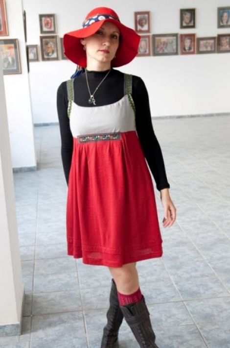 Sarafan din tricot si jersay